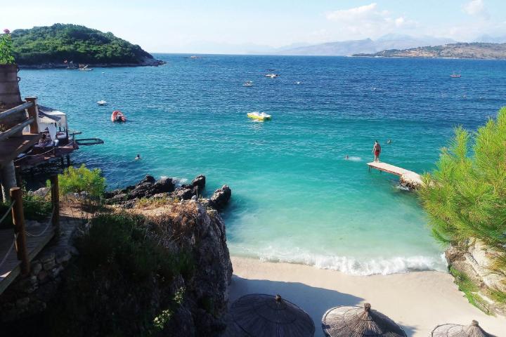 Ksamil szállás: mit kapsz ma 90 euróért, és mit 300-ért?
Ksamil szállás: mit kapsz ma 90 euróért, és mit 300-ért?