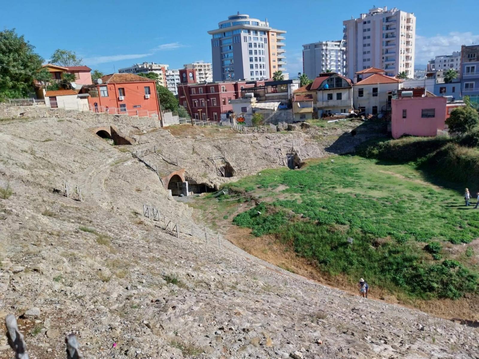  Ltnivalk Durres krnykn Albniban - Durres Amfitetrum