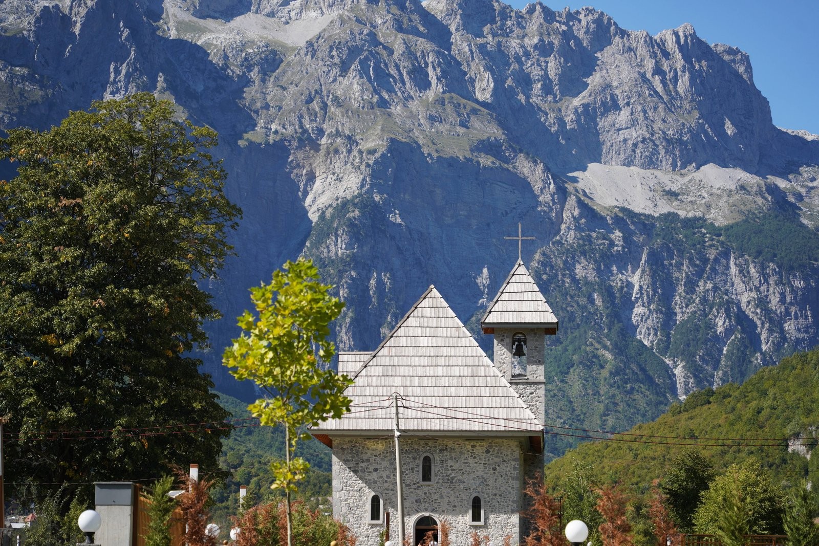 Theth katolikus templom - httrben aMaja e Harapit